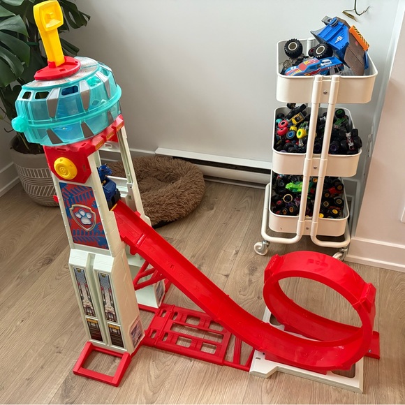Paw Patrol Red and Blue Rescue Tower Track - Picture 3 of 6